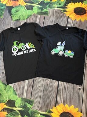 SHEIN Black Kids Short Sleeve Tees with Green Tractor Designs